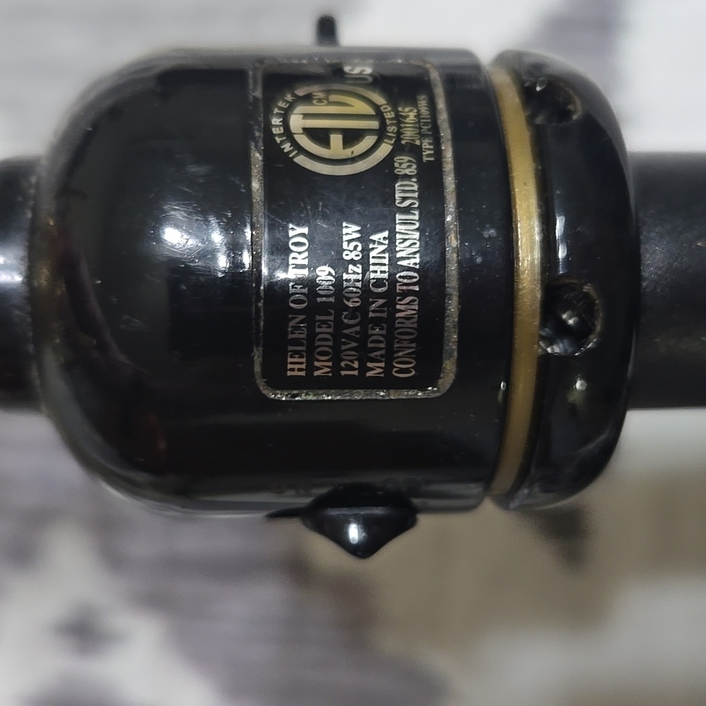 Curling Iron - Picture 5 of 7